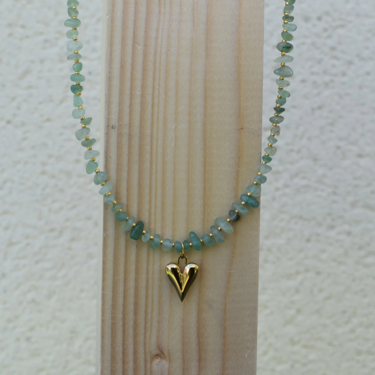 Collier solo pampille AMOUR en Aventurine verte - Pampille Coeur doré