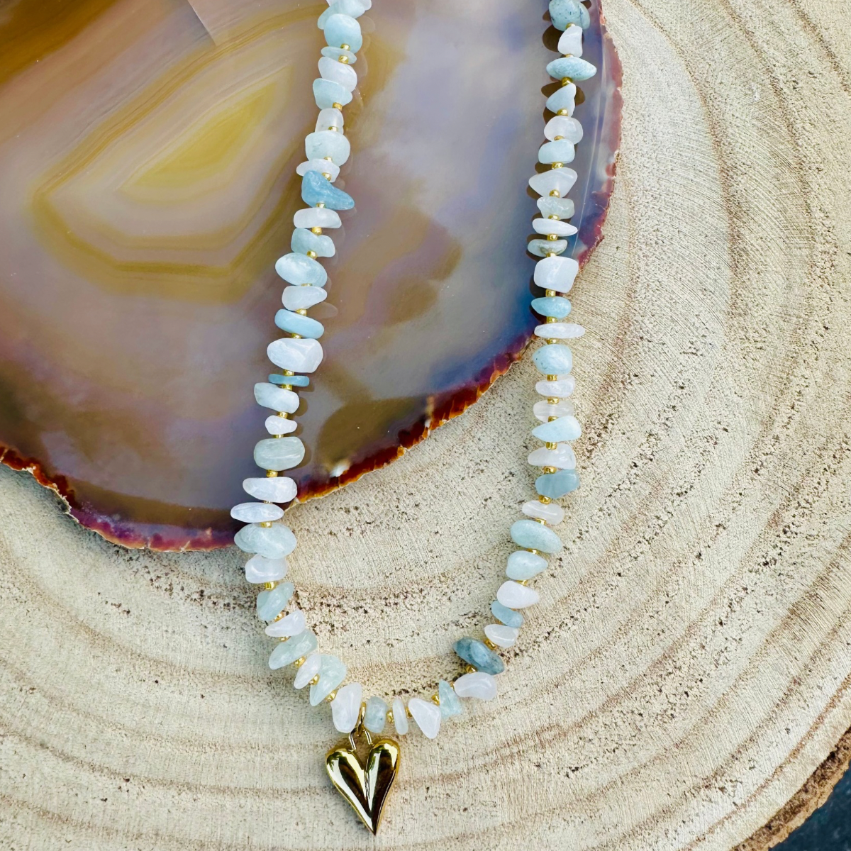 Collier solo pampille AMOUR en Aigue marine - Pampille Cœur doré