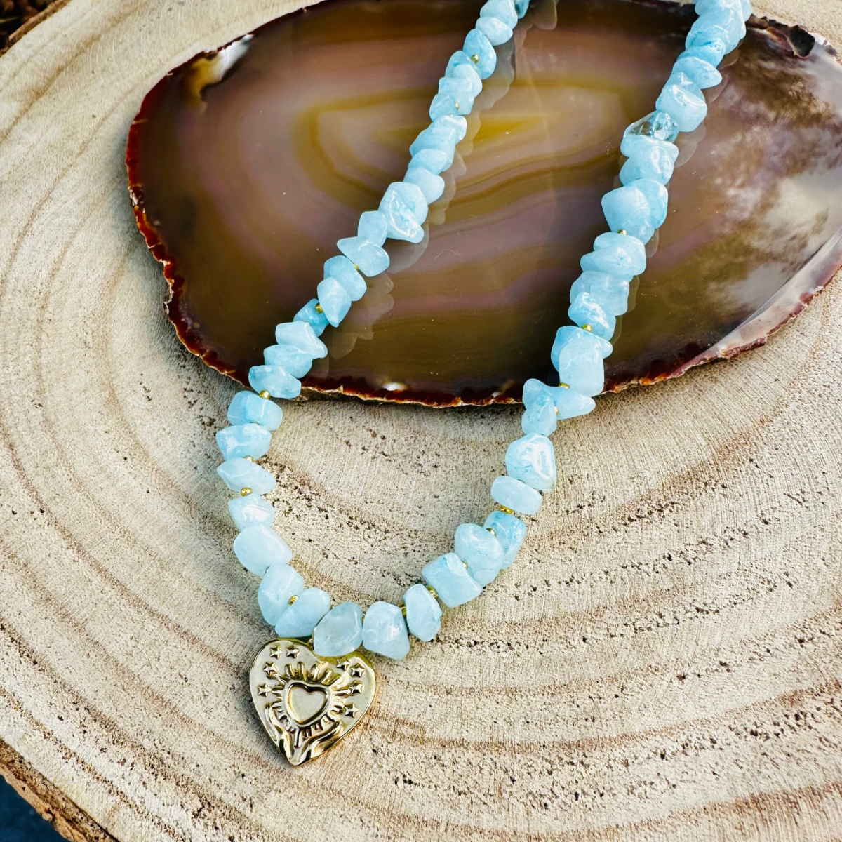 Collier solo pampille AMOUR en Aigue marine - Pampille Cœur hippie